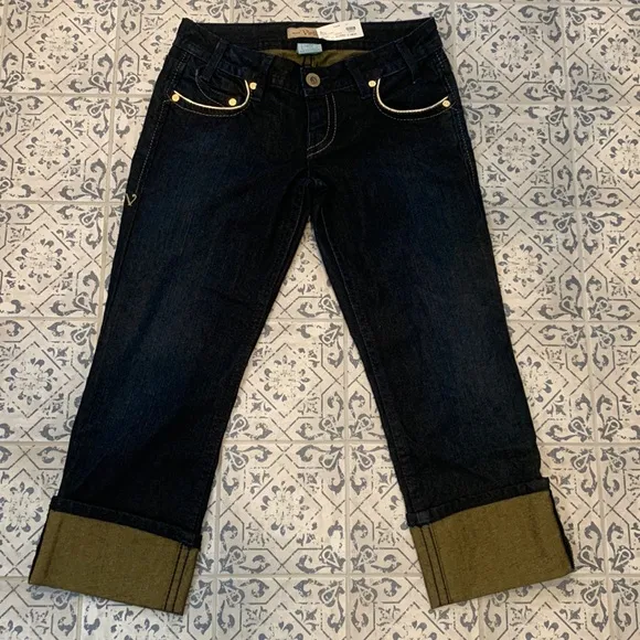 Jean Capris - NWT
          
      NWT
