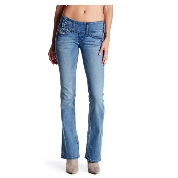Diesel Cherock Regular Slim-Bootcut Low Waist Stretch Jeans Size 28
