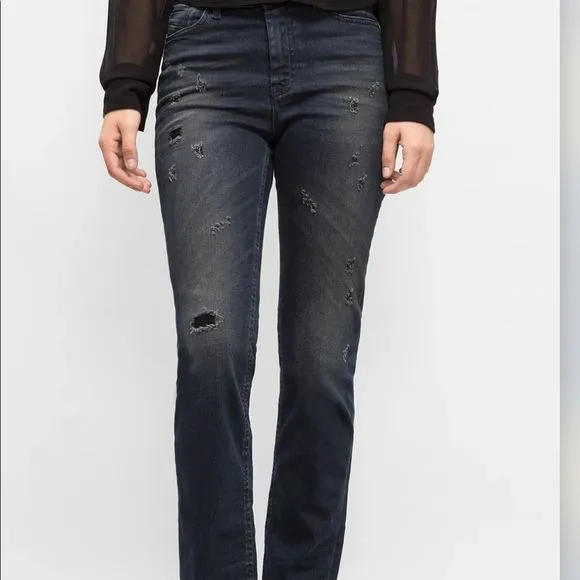 DIESEL 32” Reen Straight Jeans 0677K Dark Wash