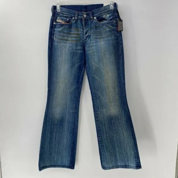 DIESEL Daze jeans flare leg sz 29 button fly NWT
          
      NWT