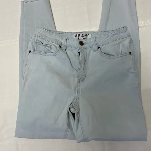 Velvet Heart Premium Denim Jeans size 27 , skinny Jeans . Woman Jeans