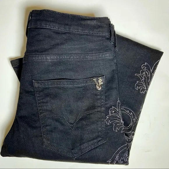 Versace Women’s jeans
          
      NWT