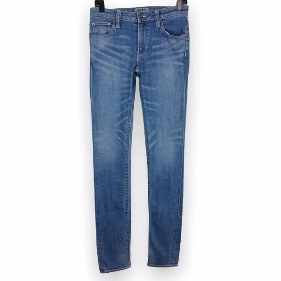WeSC Lizzy 69D Soft Pale Blue Skinny Jeans Size 27
          
      NWT