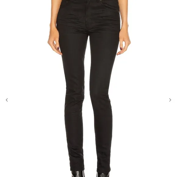 - SAINT LAURENT DO5 JEANS, MIDWAIST
          
      NWT