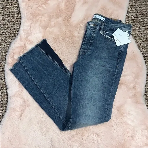 Zara slim fit jeans
          
      NWT