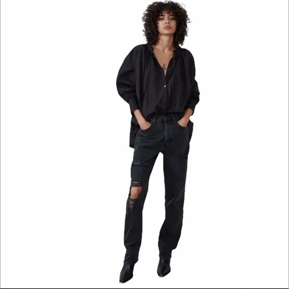 ZARA Distressed Jean
          
      NWT