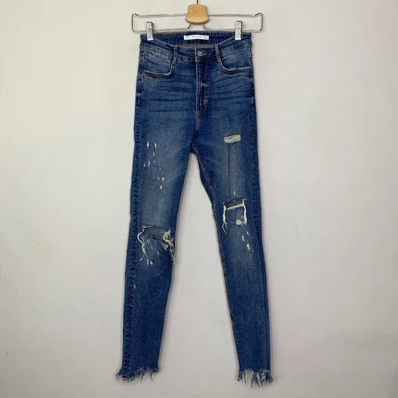 Zara Trafaluc Destroyed Distressed High- Waisted Jeans Medium Wash Blue Size 4