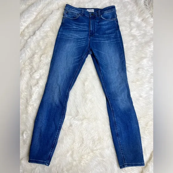 ZARA WOMAN premium denim blue skinny high rise stretch jeans