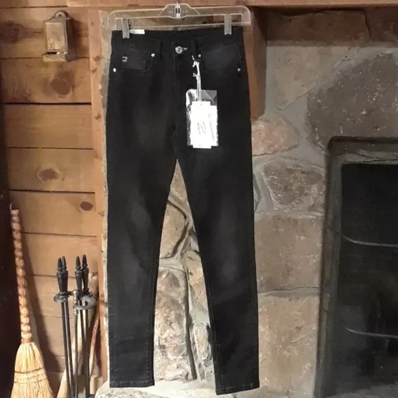 NWT Zoe Karssen black, skinny ankle jeans
          
      NWT