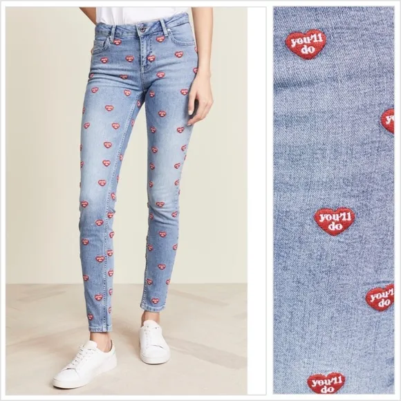 ZOE KARSSEN
Patti Skinny Jeans In Mid Wash Blue NWT
          
      Boutique