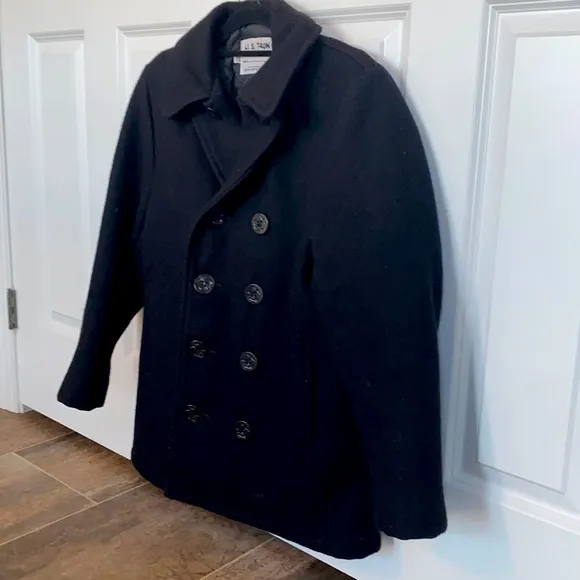 Schott size 8 pea coat ladies black