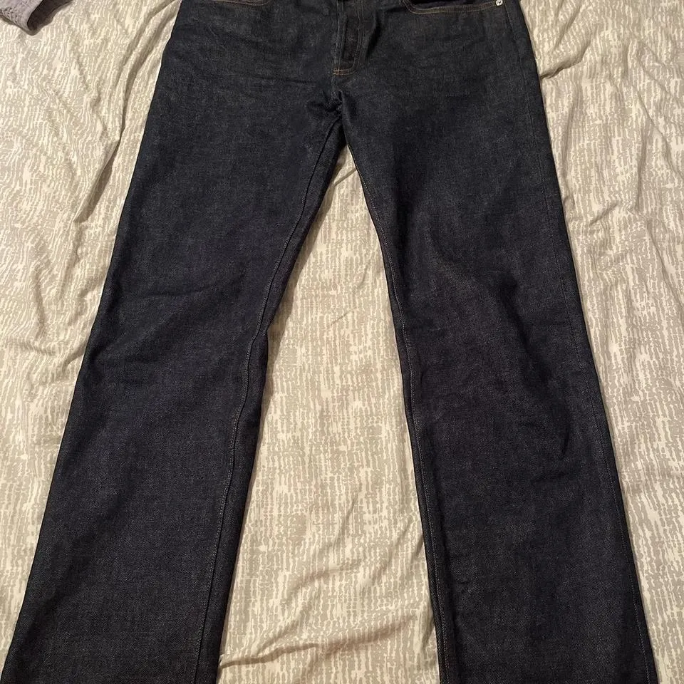 A.P.C. Men's Blue and Navy Jeans