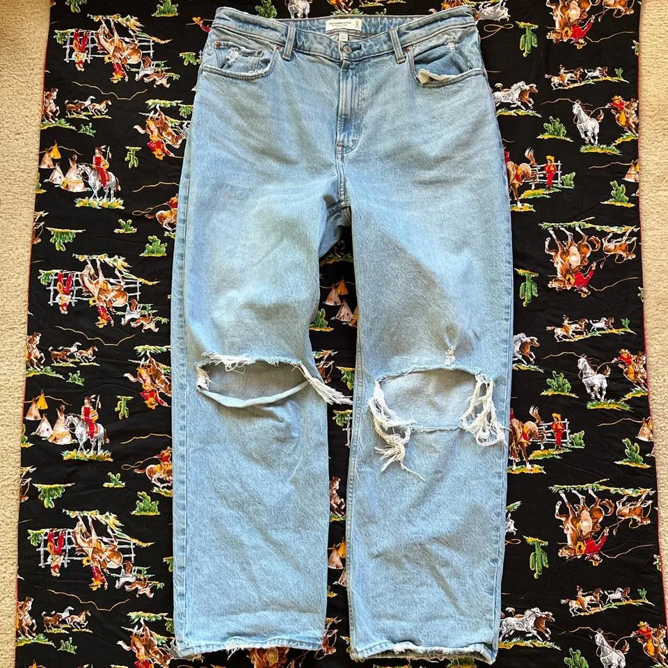 Abercrombie & Fitch Men's Blue Jeans