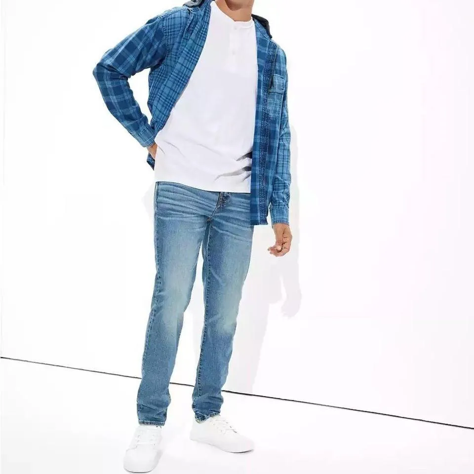 American Eagle Outfitters Men's Blue Jeans