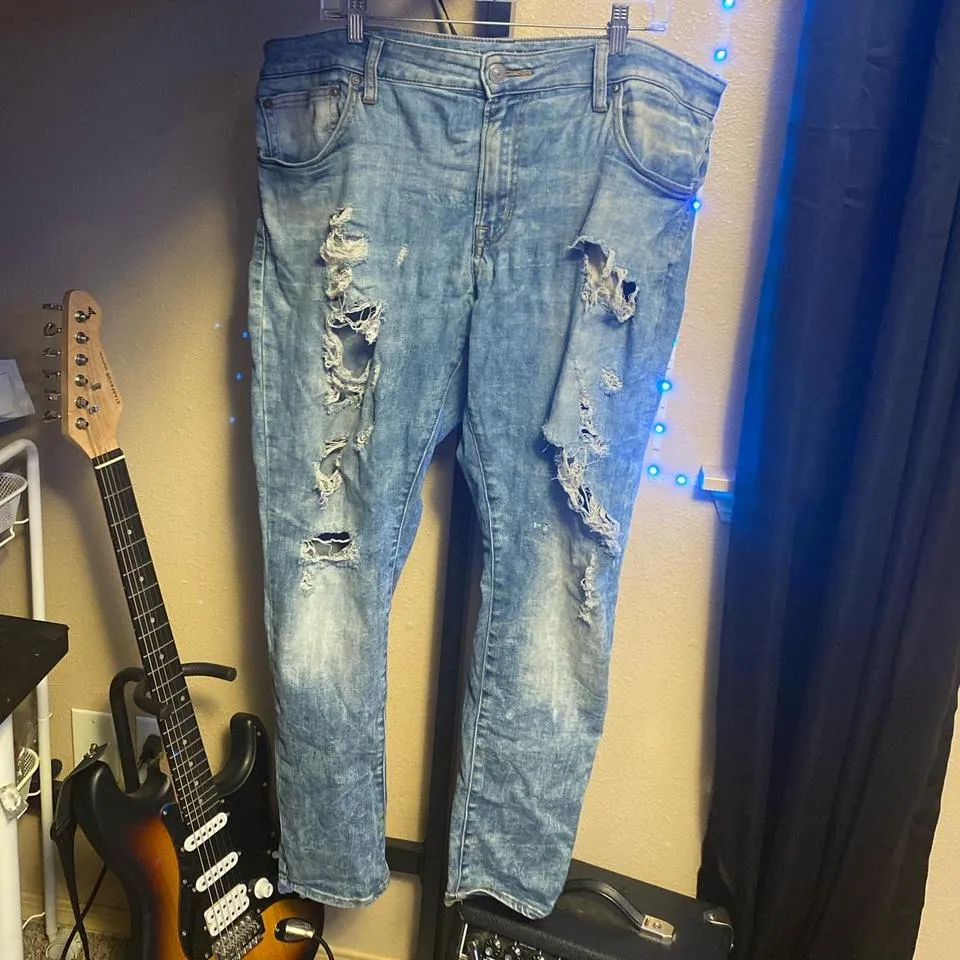 American Eagle Outfitters Men's Blue Jeans