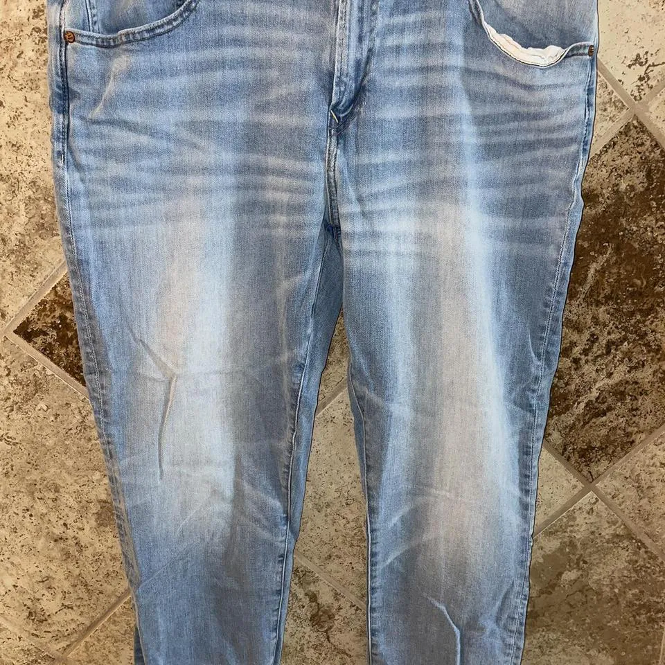 American Eagle Outfitters Men's Blue Jeans