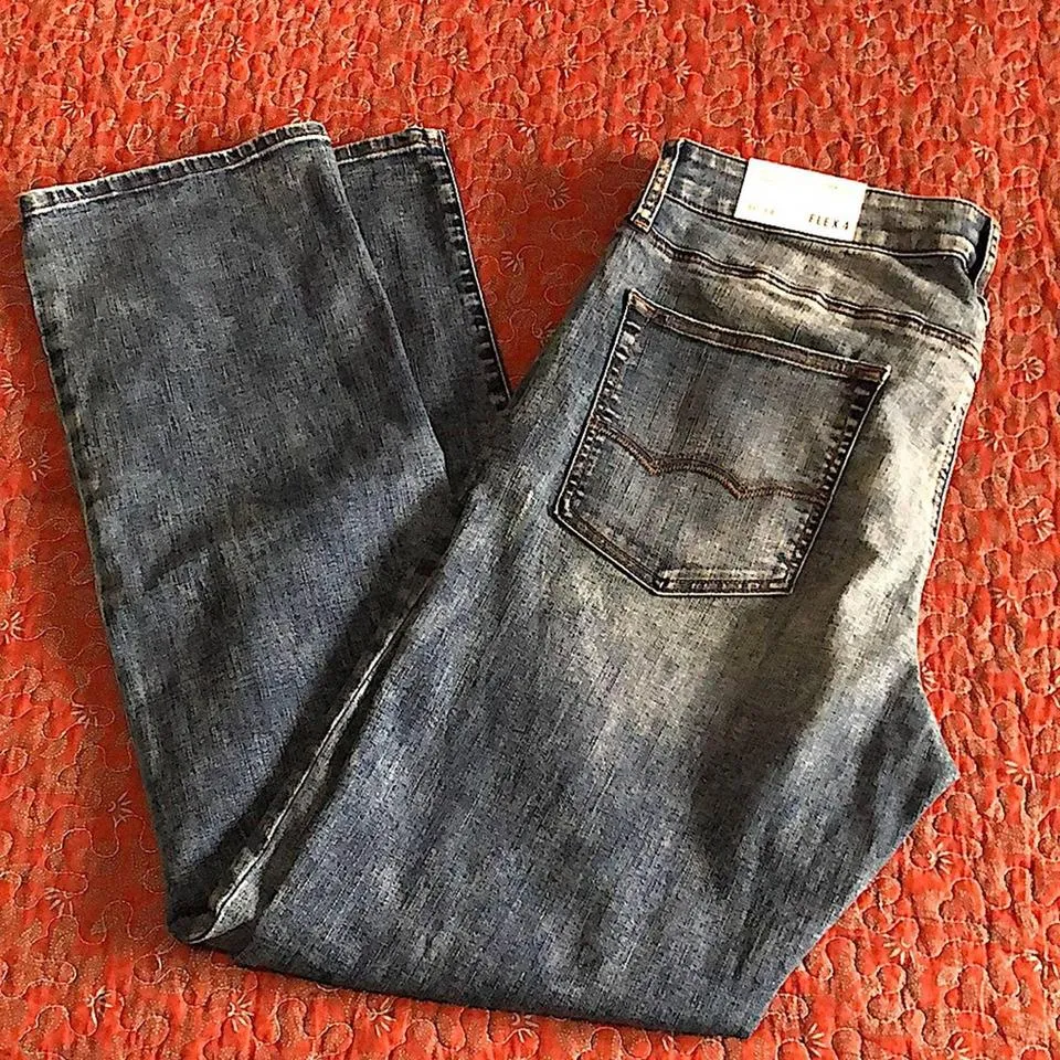American Eagle Outfitters Men's Blue Jeans