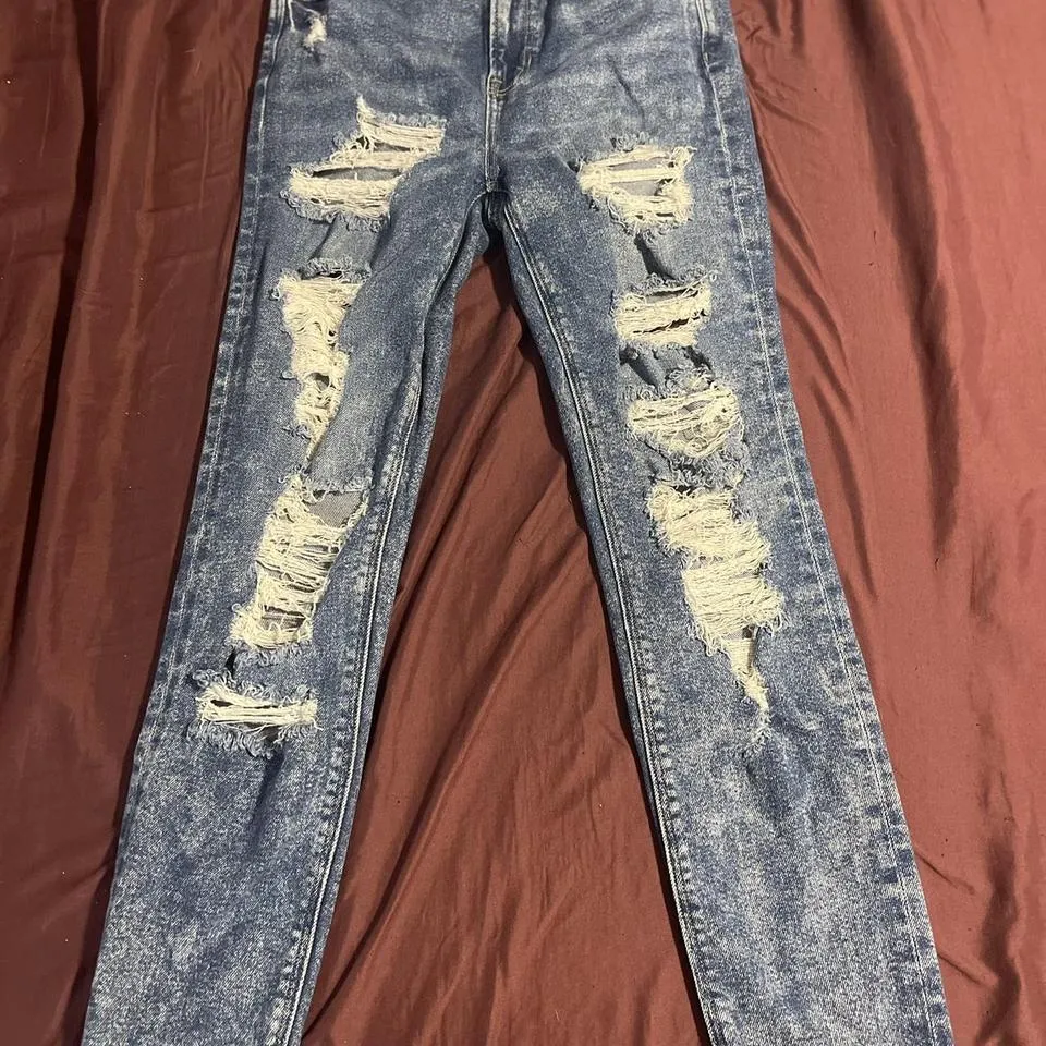 American Eagle Outfitters Men's Blue and White Jeans