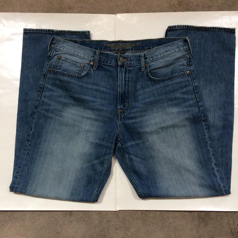 American Eagle Outfitters Men's Blue Jeans