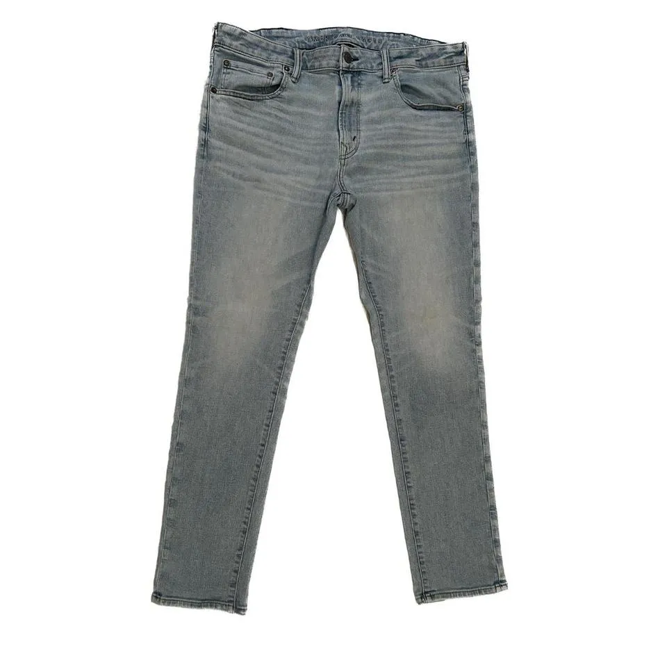 American Eagle Outfitters Men's Blue and Navy Jeans