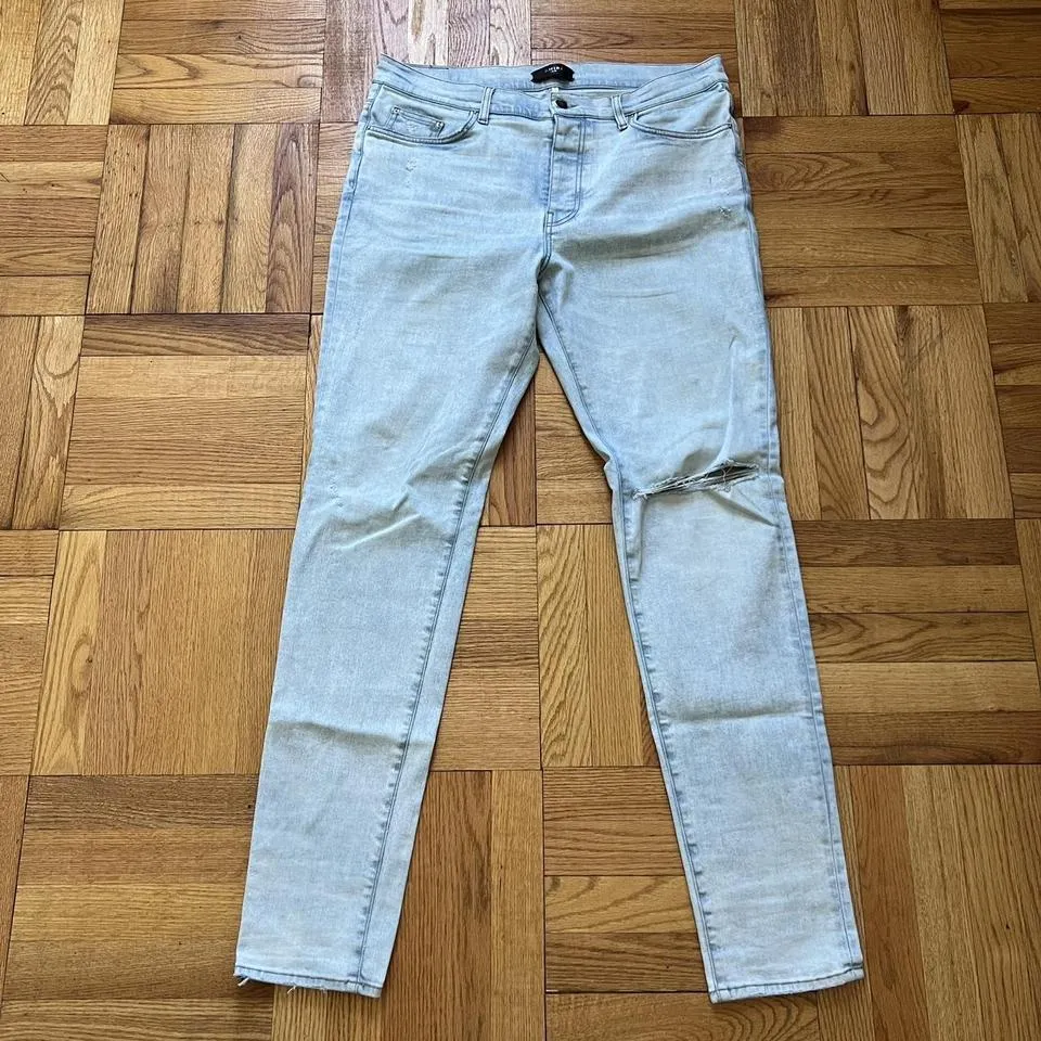 Amiri Men's Blue and White Jeans