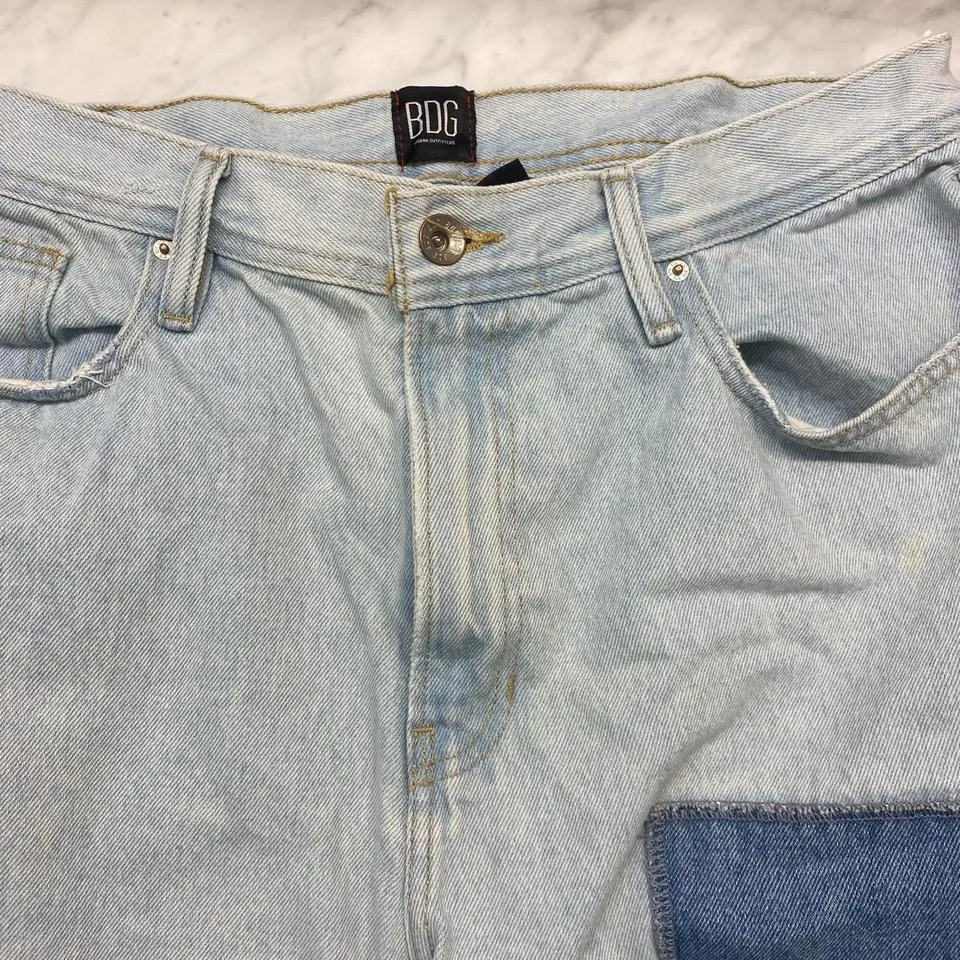 BDG Men's Blue and Navy Jeans