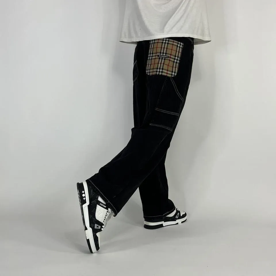 Burberry Men's Black and Tan Jeans