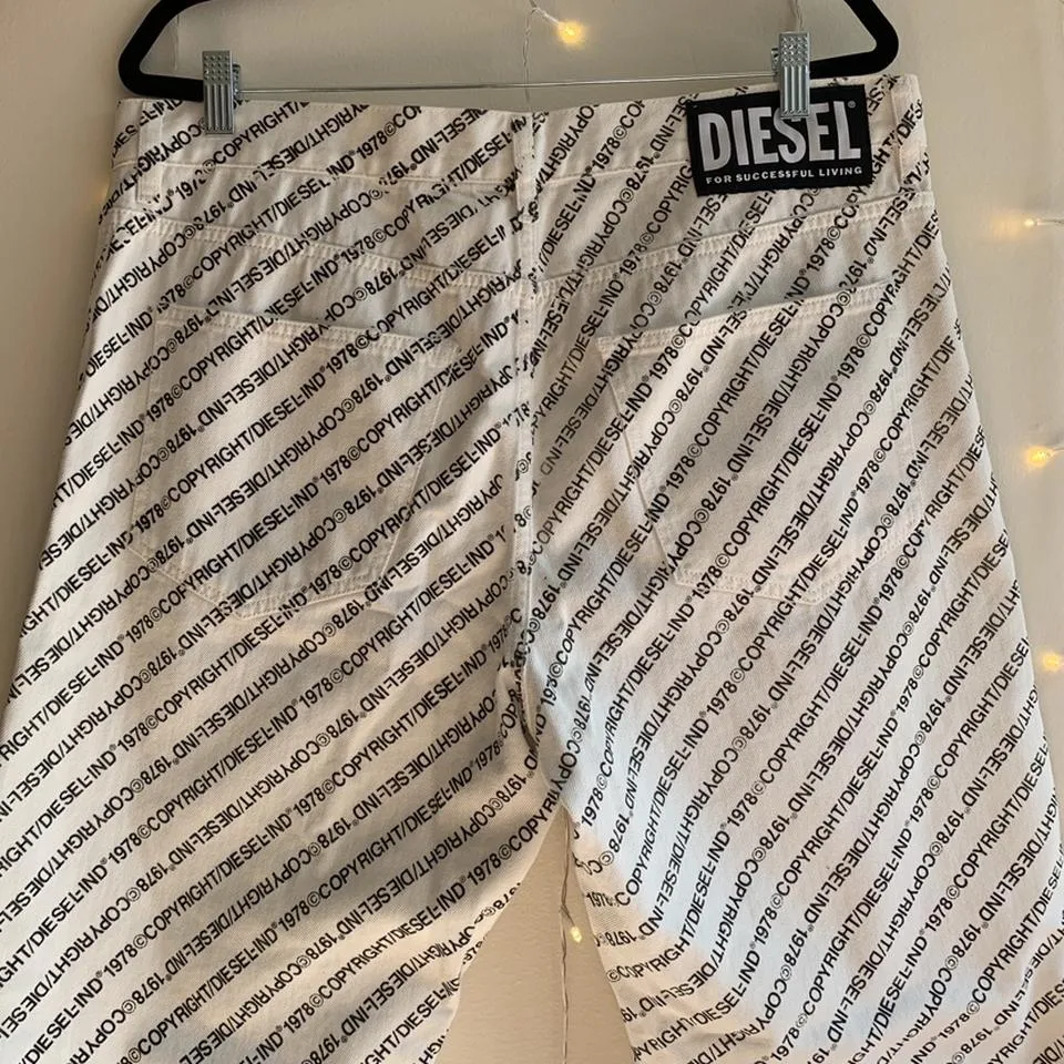 Diesel Men's White and Black Jeans