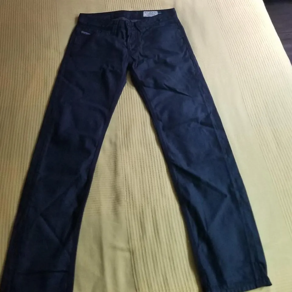 Diesel Men's Black and Grey Jeans