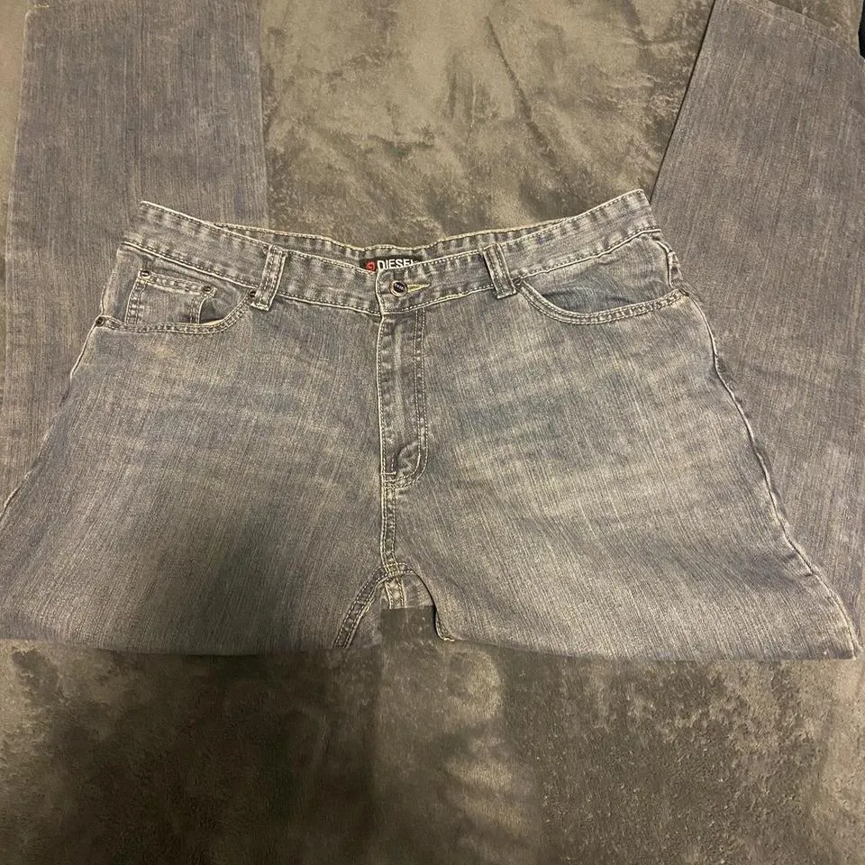 Diesel Men's Grey Jeans
