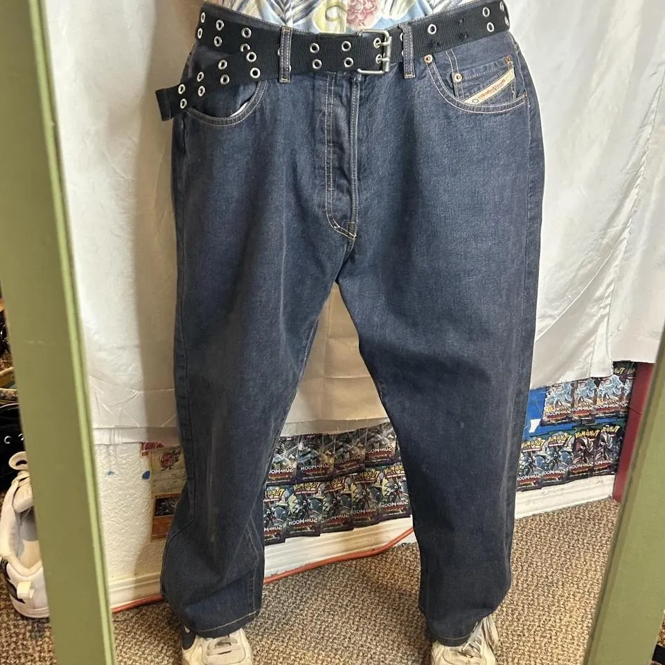 Diesel Men's Blue and Navy Jeans