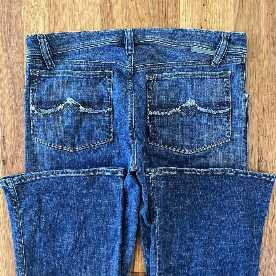 Diesel Men's Blue and Navy Jeans