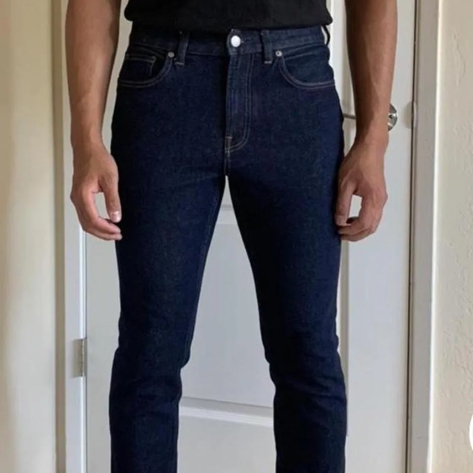 Everlane Men's Navy and Blue Jeans