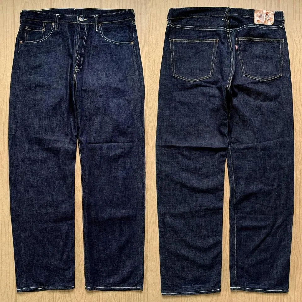 Evisu Men's Blue and Silver Jeans