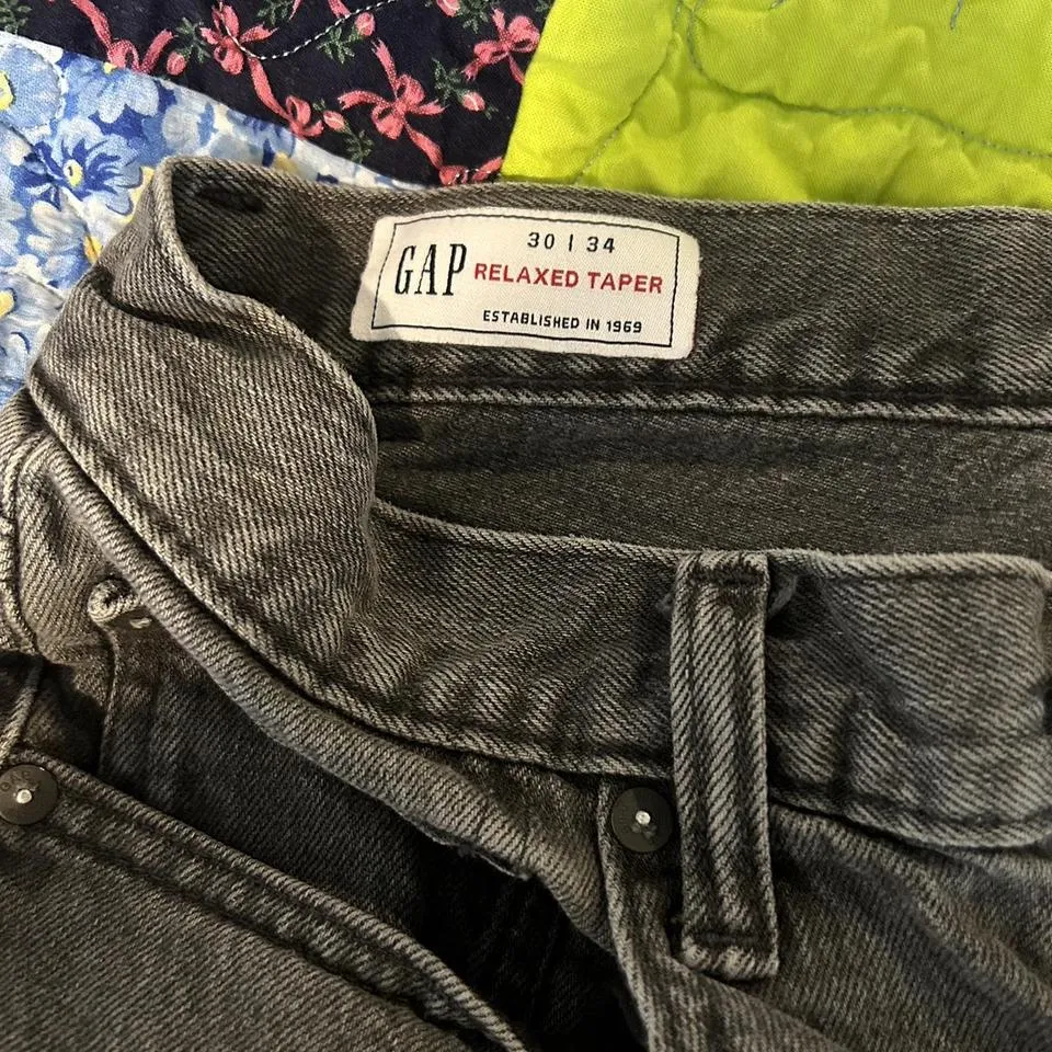 Gap Men's Black and Grey Jeans