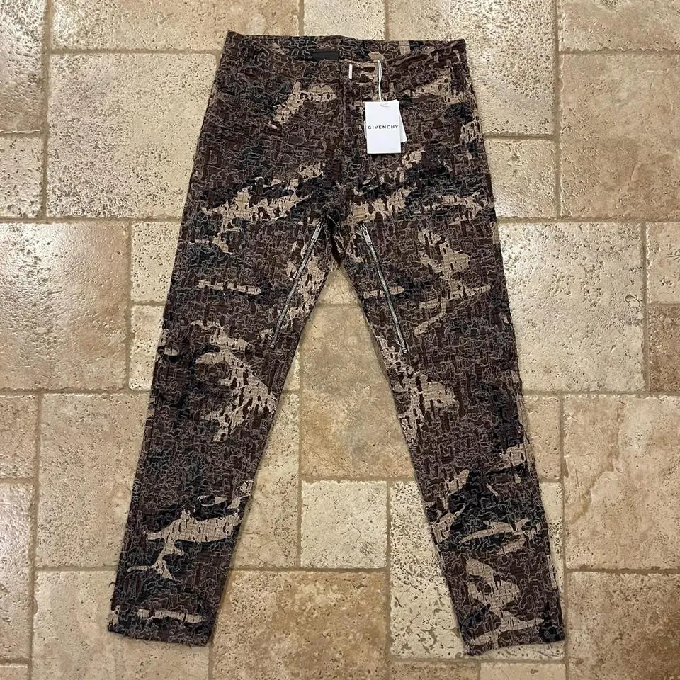 Givenchy Men's Brown and Cream Jeans