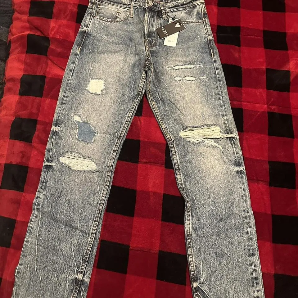 Guess Men's Blue and Navy Jeans