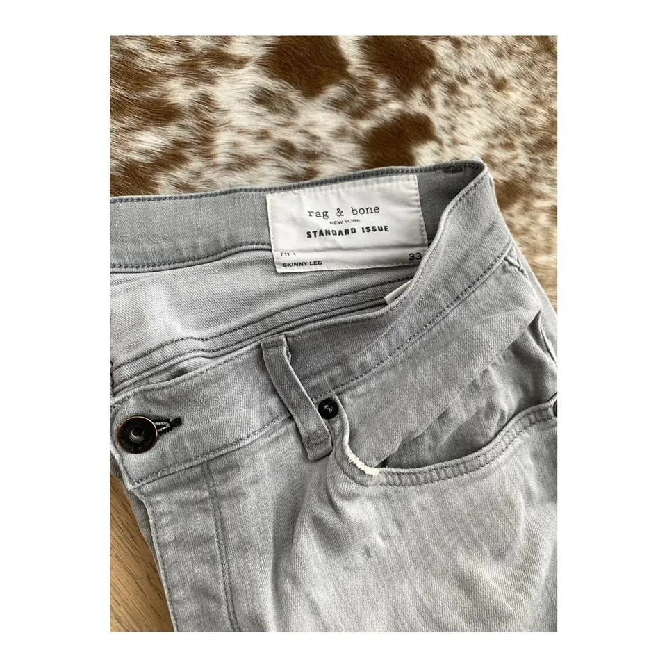 Rag & Bone Men's Grey and Silver Jeans