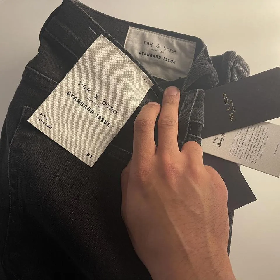 Rag & Bone Men's Black and Grey Jeans
