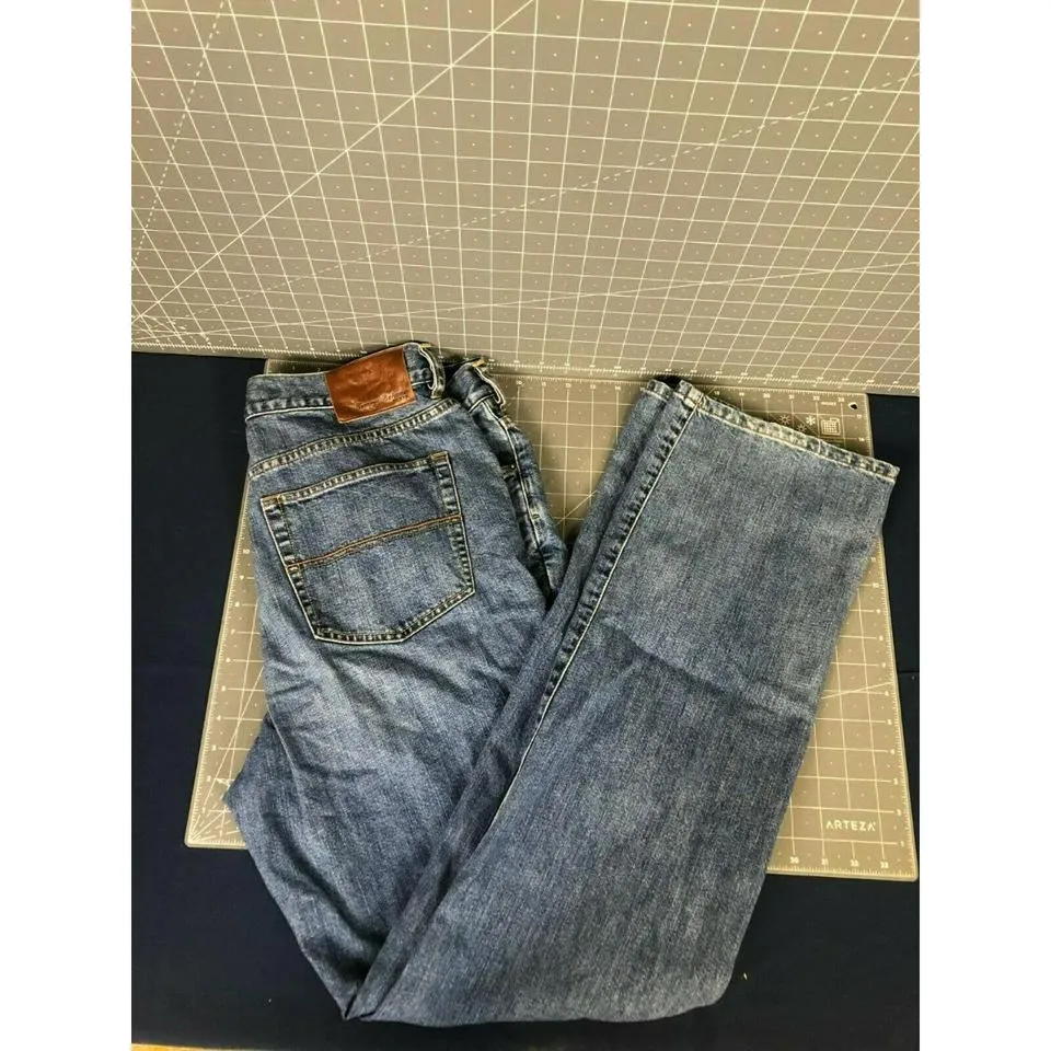 Tommy Bahama Men's Blue Jeans