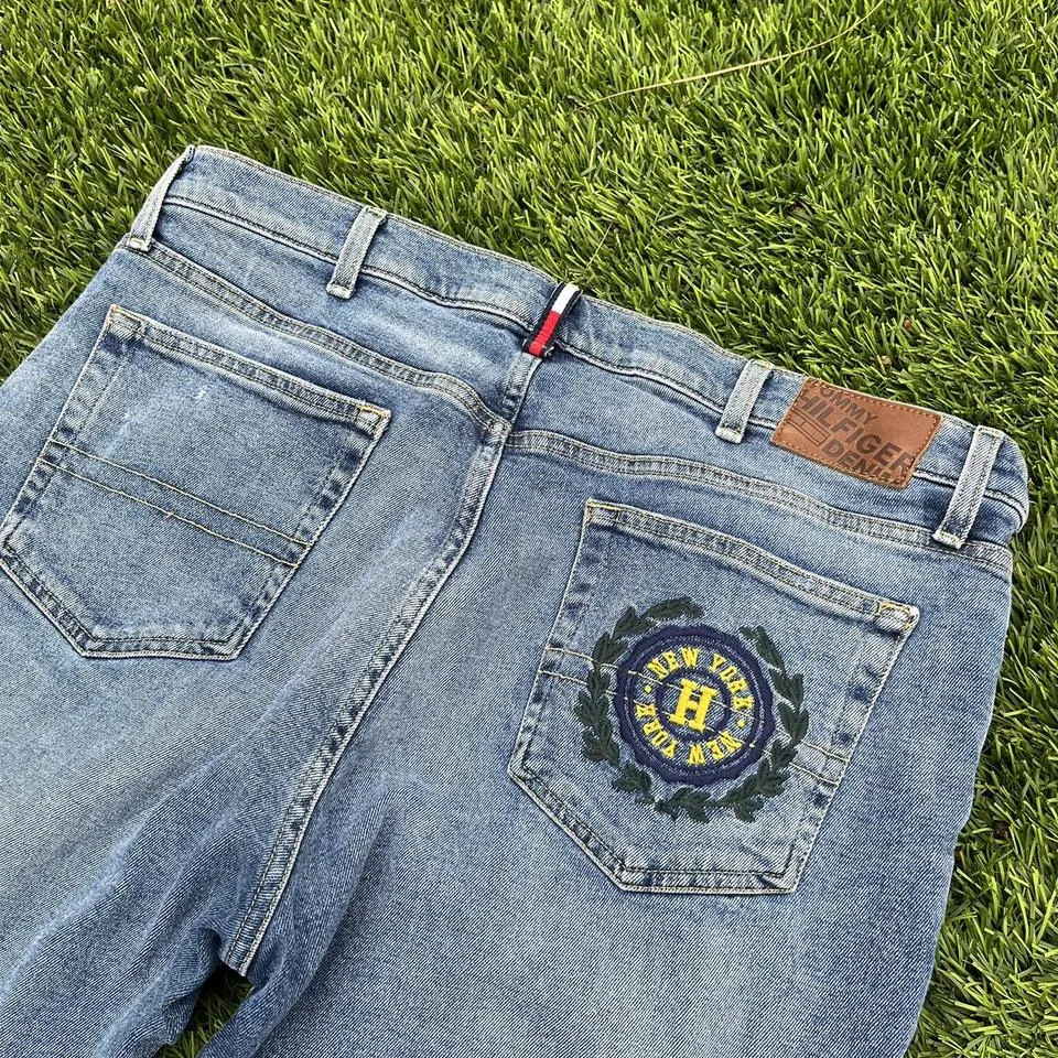 Tommy Hilfiger Men's Blue and Navy Jeans