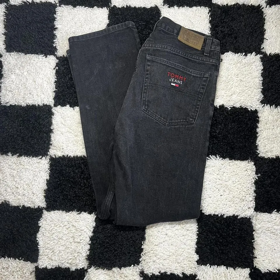 Tommy Hilfiger Men's Black and Red Jeans