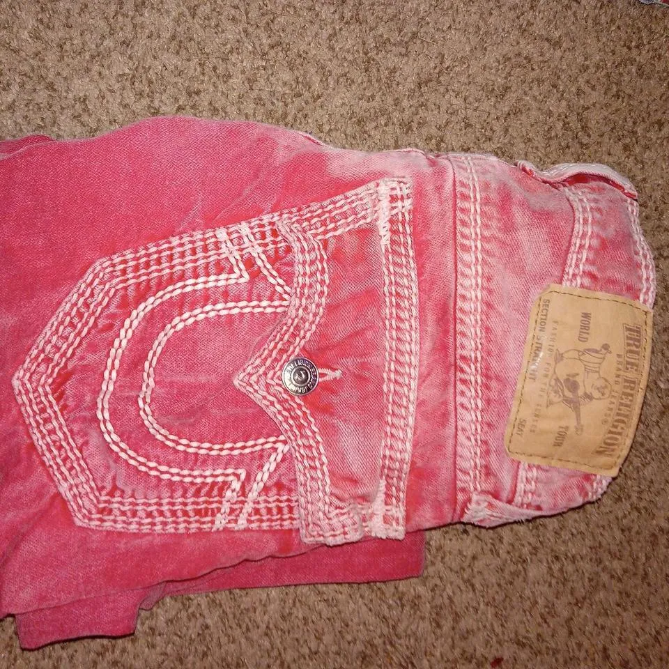 True Religion Men's White and Red Jeans