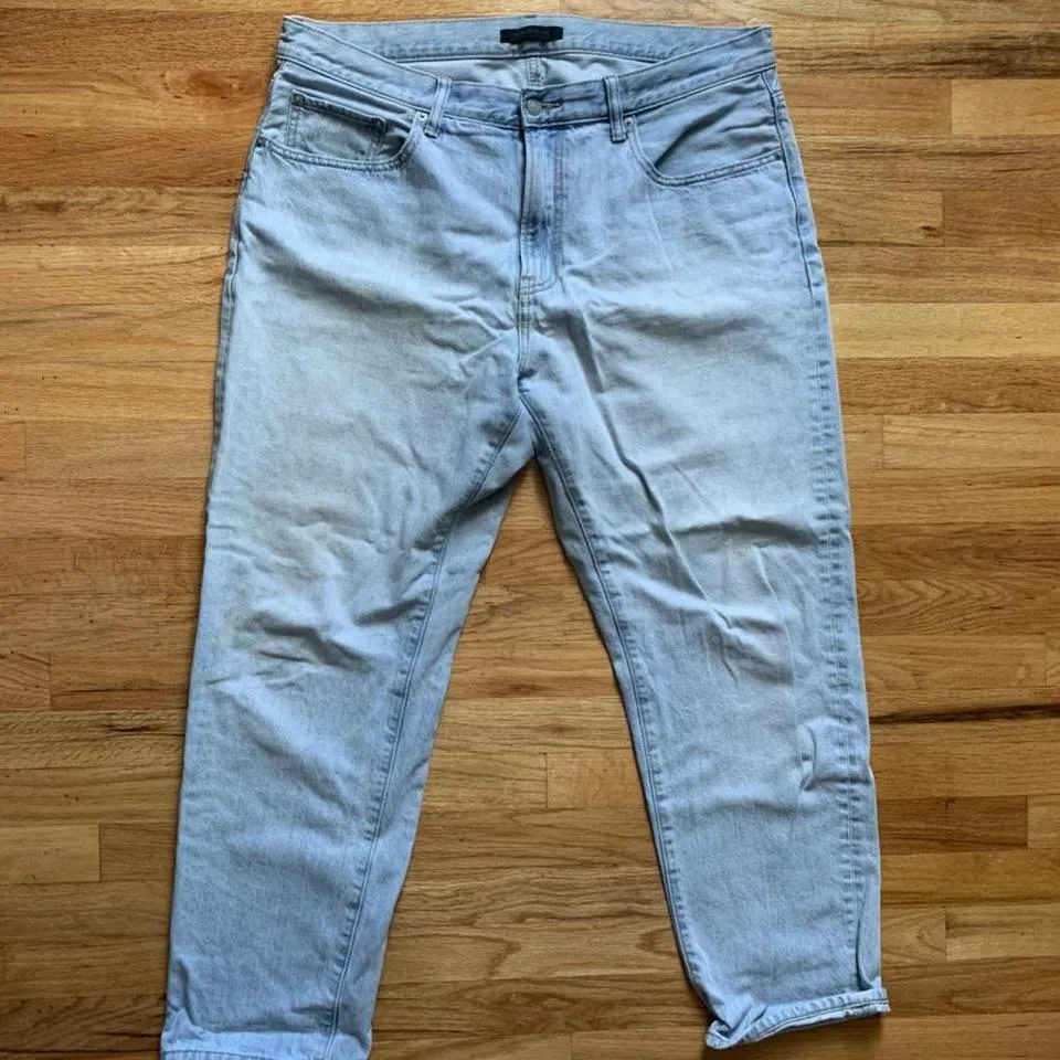 UNIQLO Men's Blue Jeans