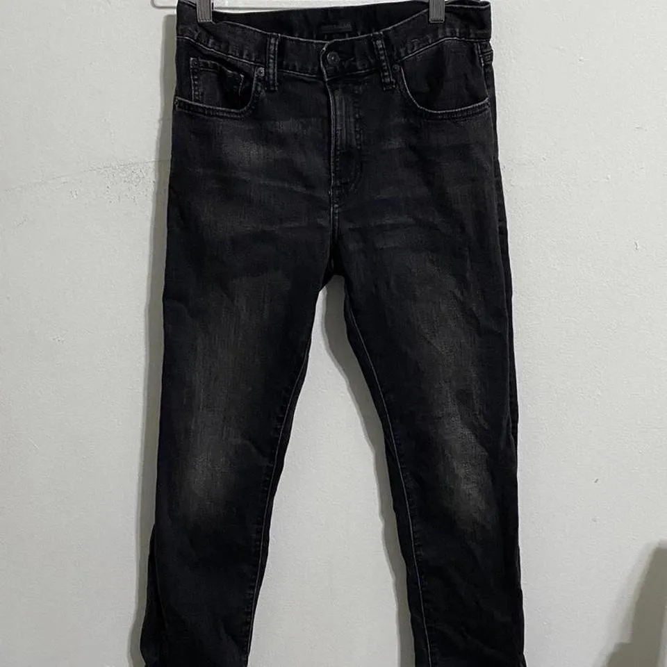 UNIQLO Men's Black Jeans