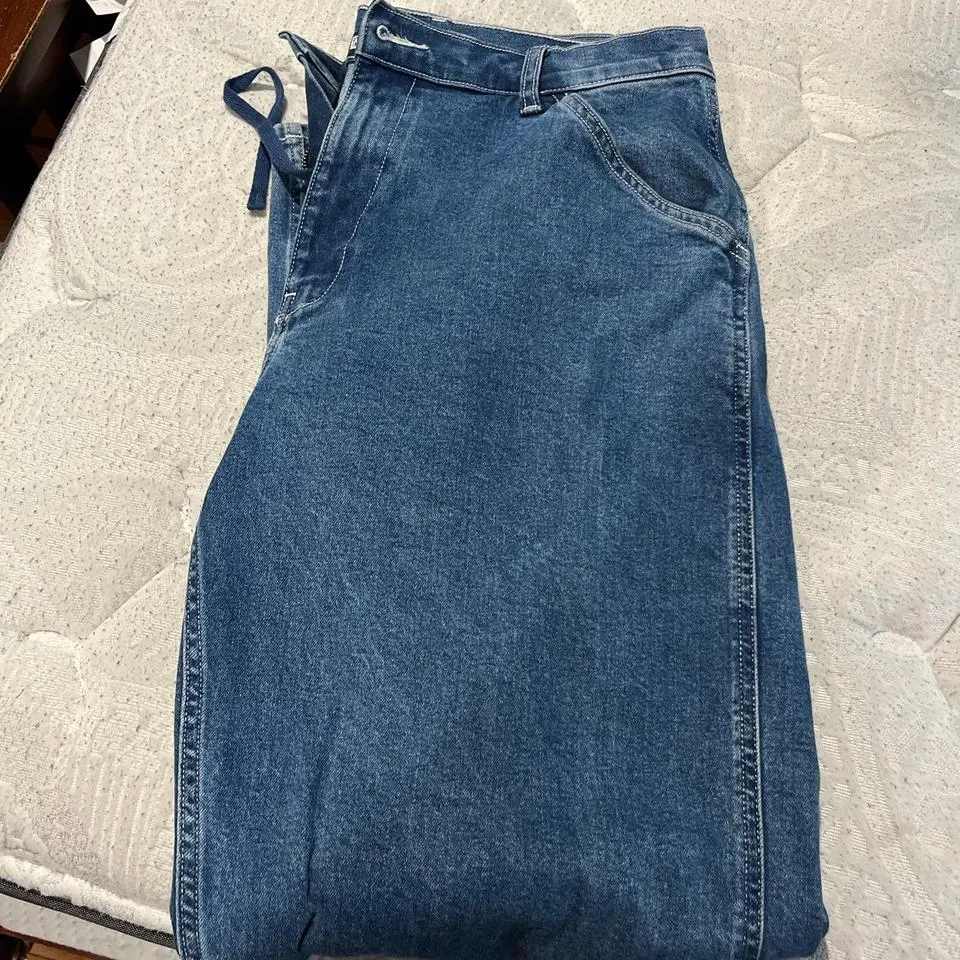 UNIQLO Men's Blue Jeans