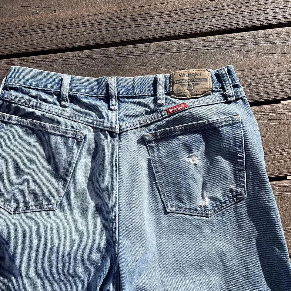 Wrangler Men's Blue Jeans