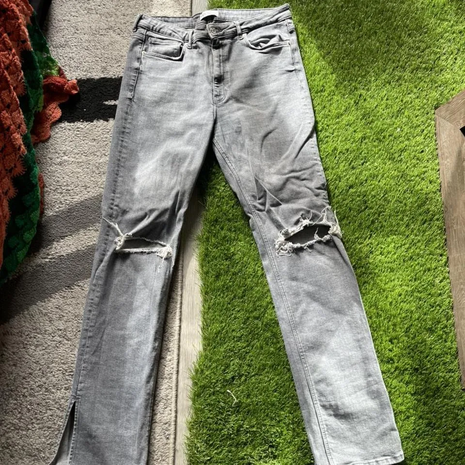 Zara Men's Grey and White Jeans