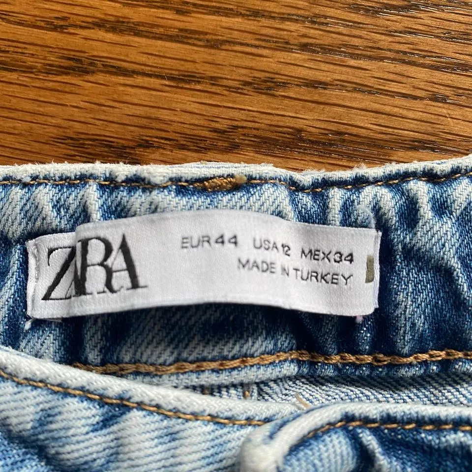 Zara Men's Blue Jeans