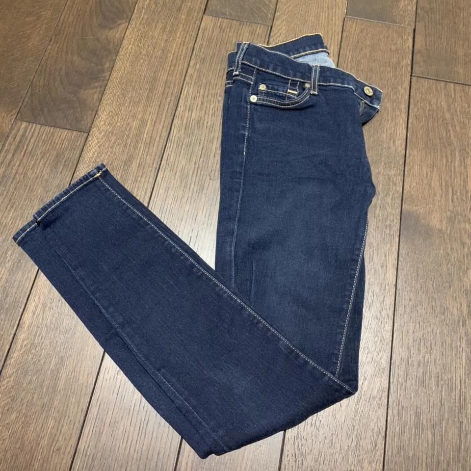 7 For All Mankind Women's Blue and Navy Jeans
